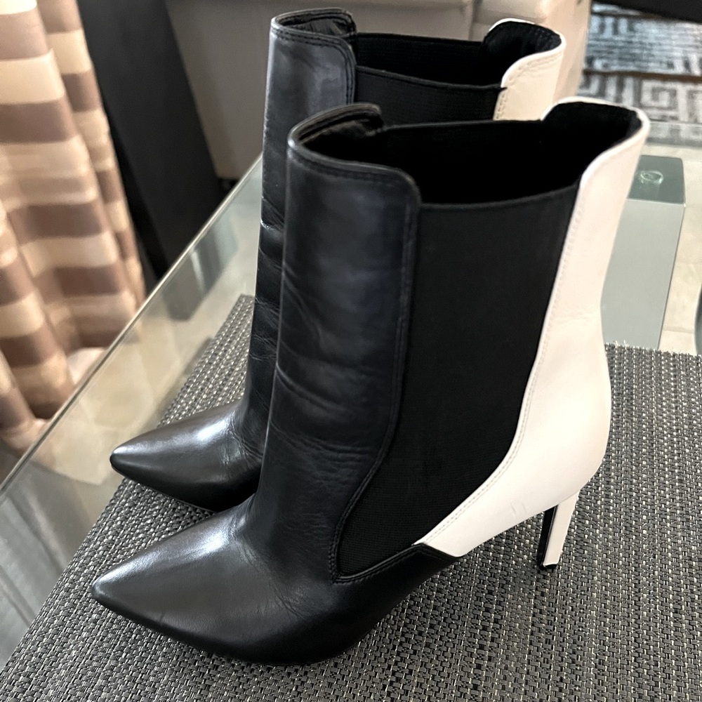 Steve Madden booties